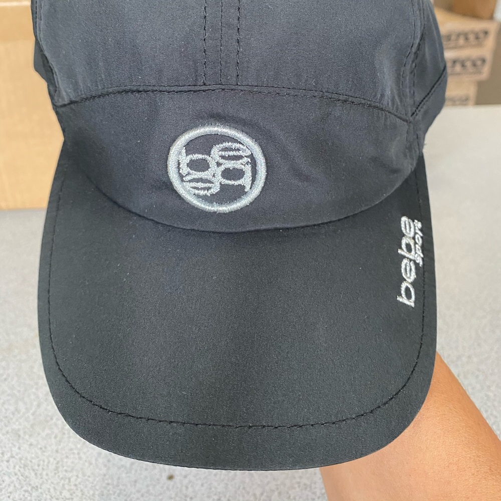 Bebe women’s hat NWT